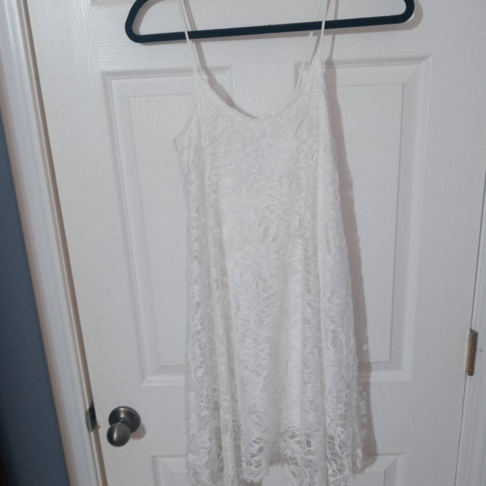 AUW lacey sleeveless dress